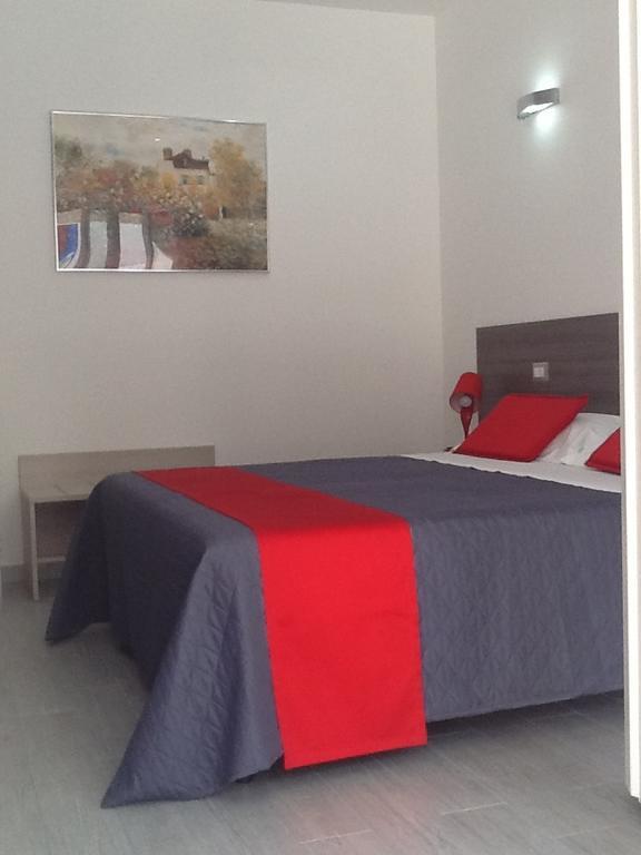 La Maison De Monet Bríndisi Habitación foto